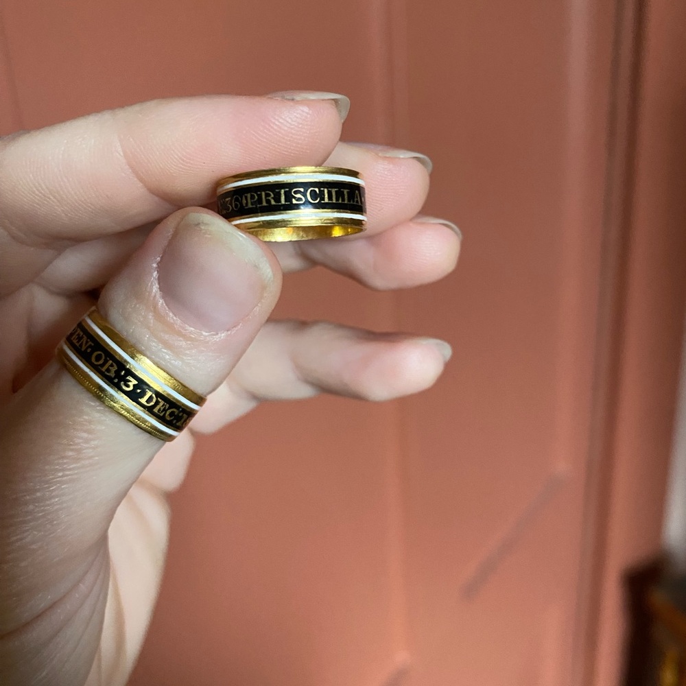 Two 18k Mourning Rings - Picture 8 of 13